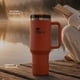 thumbnail image 5 of Vaso Térmico Zola Big Mug 3.0 1200 ml - Terracota, 5 of 5