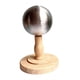 thumbnail image 5 of Estante de Almacenamiento para Casco, Organizador de Mesa con Forma de Bola, Soportes de Exhibición de Casco para Exhibición de Sombreros, Uso Domésti, 5 of 5