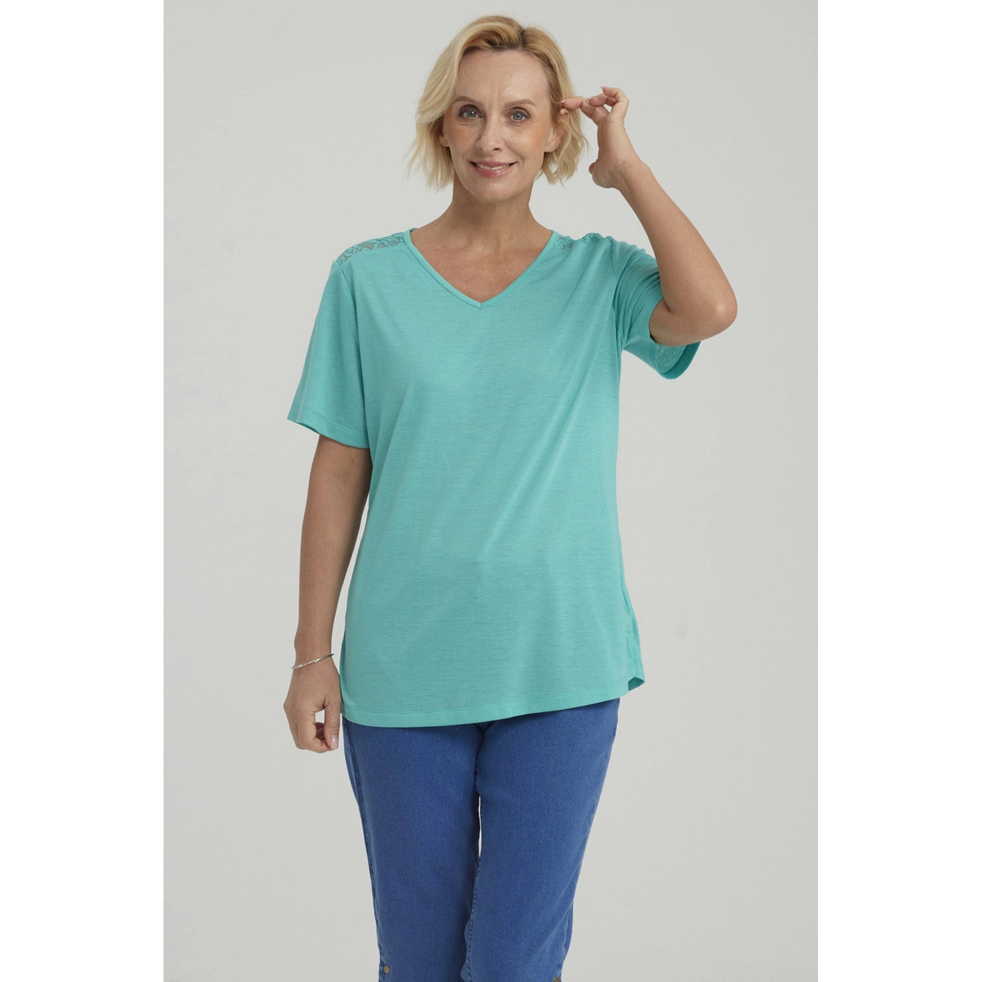 Fashionspark - Polera Mujer Detalle Encaje Turquesa