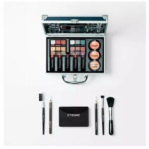 Naked - Set Etienne Professional Makeup Milan