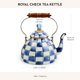 thumbnail image 4 of Tetera MACKENZIE-CHILDS esmaltada azul y blanco Royal Check, 4 of 6