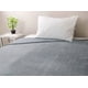 thumbnail image 3 of Manta Softy Lisa / Gris – Doral 127×152 cm., 3 of 3