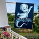 thumbnail image 5 of Las Nuevas Aventuras Espeluznantes de Casper-bandera de jardín temática. Regalo perfecto para fans, amigos y familiares, ideal para actividades al aire libre y decoración de fiestas.28CM*45CM, 5 of 5