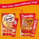 thumbnail image 3 of Snack Lickable Gato Delectables Squeeze Up Pollo, 3 of 3