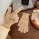 thumbnail image 5 of Guantes de invierno para mujer, 1 par, color elástico, grueso, suave, de felpa, cálidos, resistentes al viento., 5 of 5