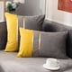 thumbnail image 5 of Paquete de fundas de almohada ligeras de lujo, cojín de terciopelo holandés para mesita de noche, cojín de sofá de terciopelo, almohada lumbar, diseño unilateral, 45 x 45, 30 x 50, 5 of 5