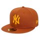 thumbnail image 2 of Jockey Gorra New Era 59Fifty New York Yankees League Essentials Coffee MLB, 2 of 4