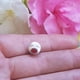 thumbnail image 1 of Charm dije abalorio carita ojitos cerrados boca roja plata 925, 1 of 3