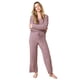 thumbnail image 1 of Conjunto de Ropa Cómoda Softies Marshmallow con Cuello en V para Mujer XL, 1 of 8