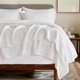thumbnail image 1 of Juego de colcha EverGrace Queen en blanco marfil con ribete, 1 of 9