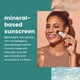 thumbnail image 3 of Brocha solar en polvo mineral Hawaiian Tropic SPF 30, 3 of 7