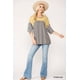thumbnail image 2 of Top de Punto con Bloques de Color y Estampado Floral con Mangas Dolman, 2 of 5