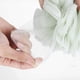 thumbnail image 3 of Paquete de 8 esponjas de baño de malla tipo puf - Esponja exfoliante corporal de lufa de malla para ducha, 3 of 7