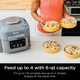 thumbnail image 5 of Freidora Cooker & Air Fryer Ninja SF301 Speedi de 6 cuartos de galón, color gris salado, 5 of 9