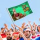 thumbnail image 4 of Es un Mundo Muy Grande Bandera impresa con temática, regalo perfecto para fanáticos, amigos y familiares, y adecuada para actividades al aire libre e interiores, decoraciones de fiesta. 60*90CM, 4 of 6