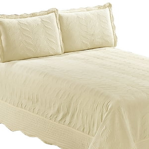 Mallorca - Quilt Bordado Crudo Versailles Liso King
