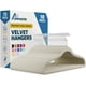 thumbnail image 1 of Perchas de terciopelo Lifemaster con gancho giratorio, 10 kg, color marfil, 1 of 7