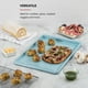 thumbnail image 3 of Bandeja para hornear KitchenAid, antiadherente, acero aluminizado, 33 x 46 cm, 3 of 3