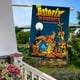 thumbnail image 5 of Astérix y Obélix: La Gran Pelea-bandera de jardín temática. Regalo perfecto para fans, amigos y familiares, ideal para actividades al aire libre y decoración de fiestas.28CM*45CM, 5 of 5
