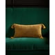 thumbnail image 3 of Pack De 4 Fundas De Cojin Chenille Con Borlas 30x50 Amarillo, 3 of 4