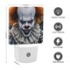thumbnail image 2 of Payaso Pennywise Luz nocturna LED con sensor de anochecer a amanecer para dormitorio, baño, pasillo, escaleras - Lámpara LED nocturna de enchufe, 0.5W - 1 pieza, 2 of 6