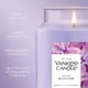 thumbnail image 3 of Vela Perfumada Lilac Blossoms 650 Ml, 3 of 7