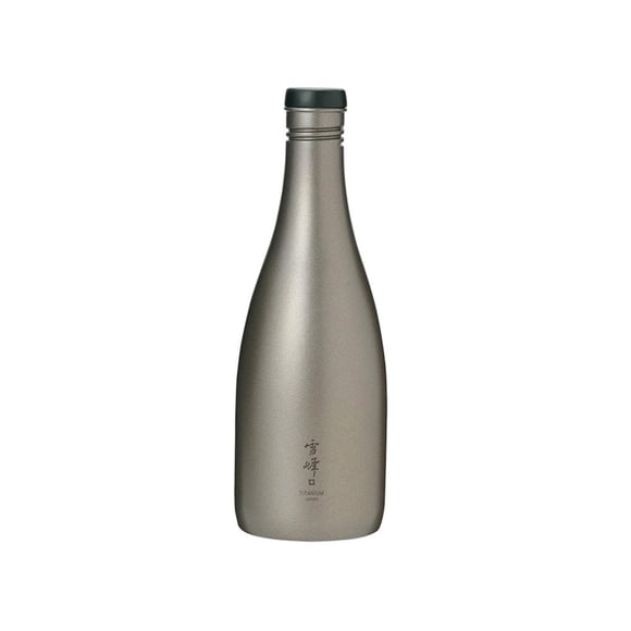 Botella Snow Peak de titanio 540 ml para saké