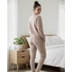 thumbnail image 5 of Pijama Franela Mujer Estampado Flor de Loto Beige beige M, 5 of 8