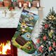 thumbnail image 1 of Lupi y Baduki Tema: Calcetines de Navidad, fino lino blanco para colgar en escaleras y chimenea, decoración navideña para el hogar, regalo de Navidad. 45cm × 32cm, 1 of 5
