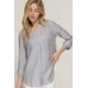 thumbnail image 4 of Camisa Tejida a Rayas con Cuello Redondo y Abertura Larga, 4 of 5