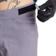 thumbnail image 2 of Shorts de ciclismo de montaña Troy Lee Designs Flowline color carbón talla 36, 2 of 6
