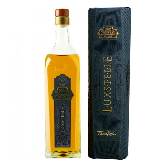 Pisco Luxstelle 9 Años, Valle de Atacama, 750 ml, 50%