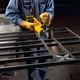thumbnail image 5 of Kit Promo Esmeril Dewalt DCG412B + Huincha + Escuadra y Disco, 5 of 8