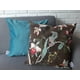 thumbnail image 3 of Cojin Decorativo Diseño Turquesa Suave 45x45 Relleno, 3 of 3