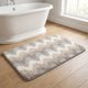 thumbnail image 2 of Alfombra de baño absorbente antideslizante lavable a máquina REGALWOVEN, alfombra de baño geométrica, alfombra de baño de felpa para bañera, ducha y lavabo, decoración del hogar azul gris 24" x 16", 2 of 6