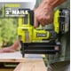 thumbnail image 3 of Kit combinado RYOBI ONE+ de 18 V, con batería inalámbrica, clavadora y multiherramienta, 3 of 7