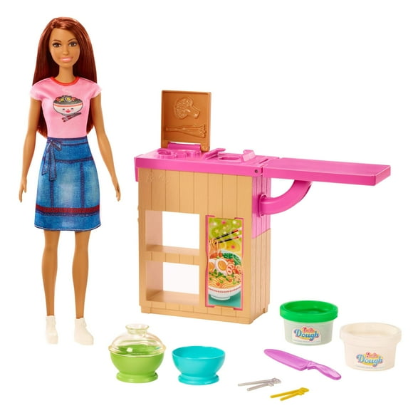 Barbie Noodle Bar de Playset con muñeca morena, estación de trabajo