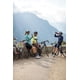 thumbnail image 3 of Botella de agua CamelBak Podium Chill con aislamiento de 700 ml Blue Dot, 3 of 7
