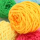 thumbnail image 2 of suxuMhao Hilo Grueso y Suave, Ultra Afelpado y Cálido, Ideal para Mantas, Bufandas, Almohadas y Manualidades DIY - Fácil de Tejer/ganchillo, Perfecto para Principiantes y Expertos, Hilo Grueso y, 2 of 4