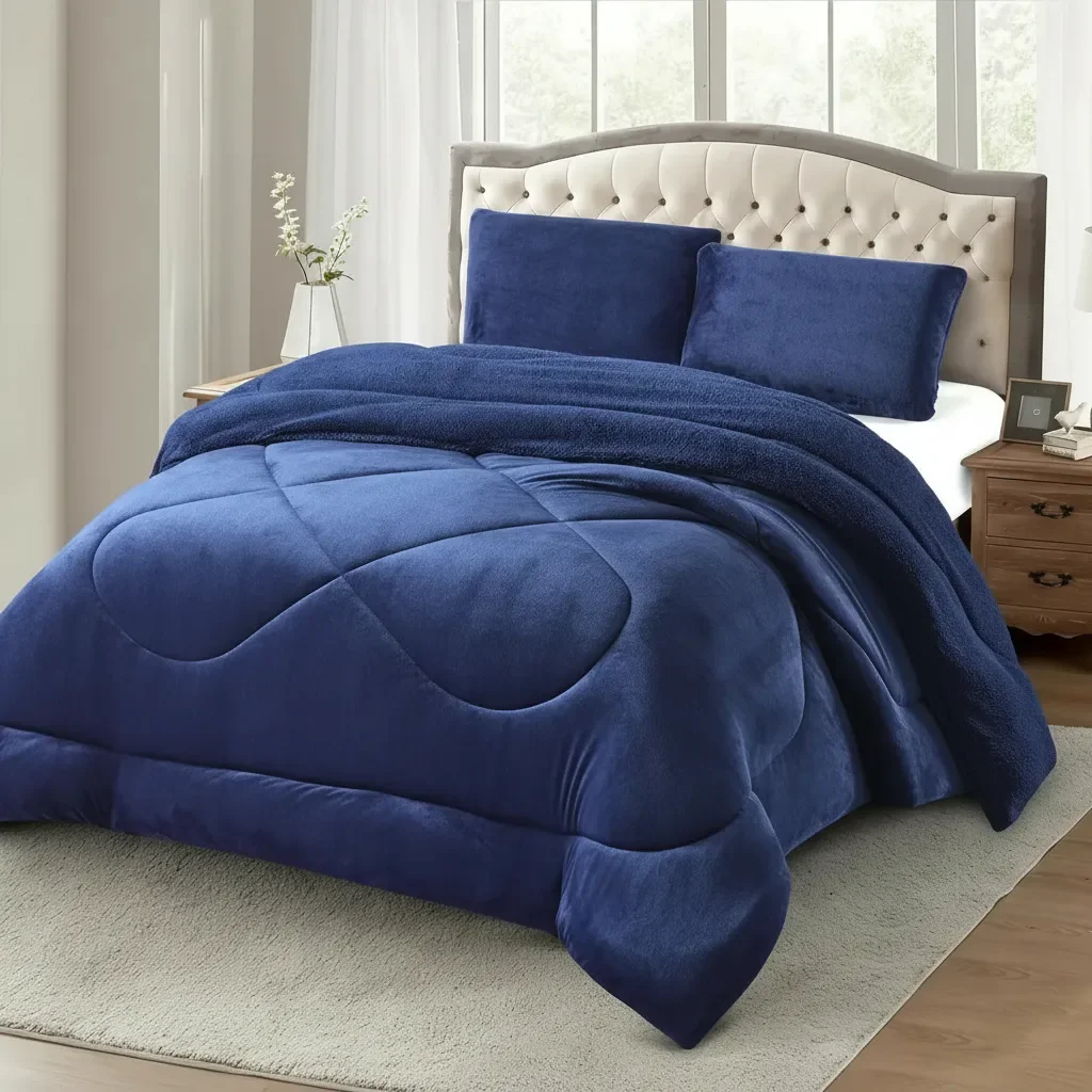 Casadeliacl - Cobertor Cubrecama Con Chiporro 2 Plazas Liso Azul Oscuro Liso