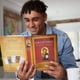 thumbnail image 2 of Biblia de Estudio Ortodoxa HarperCollins Tapa Dura, 2 of 3