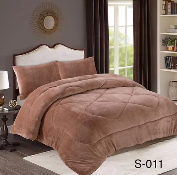 Todostore - Cobertor Plush Con Chiporro Plaza Y Media Color Cafe Liso