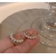 thumbnail image 2 of Aros con forma de c perlas, 2 of 3