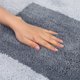 thumbnail image 3 of REGALWOVEN Alfombras de Baño Absorbentes de Secado Rápido Alfombra de Baño Peluda y Esponjosa Antideslizante Resistentes para Ducha Esenciales para el Hogar Gris 16" x 24", 3 of 7