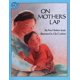 thumbnail image 1 of ABIS_BOOK Clarion En el regazo de mamá, 1 of 2