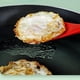 thumbnail image 5 of Cuchara/Espátula de silicona, libre de BPA, resistente al calor hasta 260 °C, antiadherente, ideal para remover, recoger y mezclar (roja y negra), 5 of 7