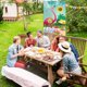 thumbnail image 5 of Toss Game Blulu Flamingo con 3 pufs de nailon y telón de fondo, 5 of 6
