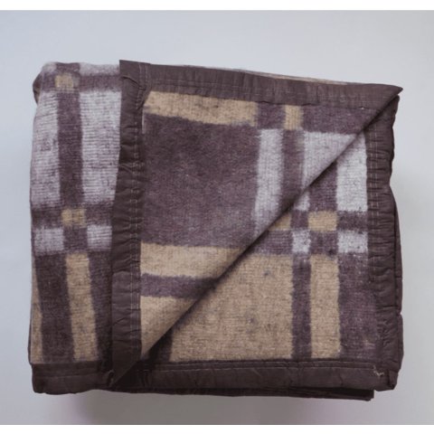 Doral - Frazada Jacquard Escoces 1.5