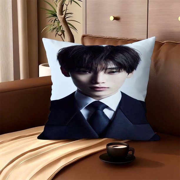 SUNOO Exquisite Suit Portrait Theme Printed Pillow Cover | Soft and Comfortable