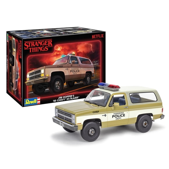 Kit de construcción de maquetas Revell Stranger Things para el Chevy K5 Blazer 1985 de Jim Hopper a escala 1:25